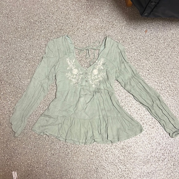 Tops - Blouse, sage green color, size small, fits true to size and is barely worn